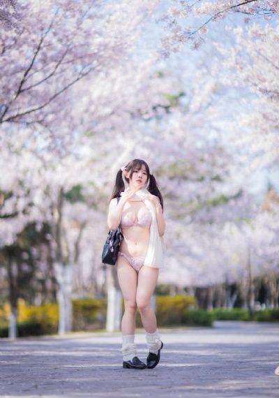 喜剧大赛一年一度第一季免费观看_BD国语高清完整版